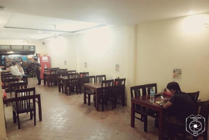 Tony Central Hostel Luang Prabang Extérieur photo